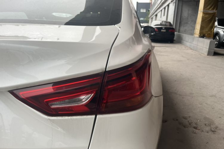 Used CHANGAN Raeton CC 2018 1.5T Automatic Zunya Model China V Standard Exterior 4
