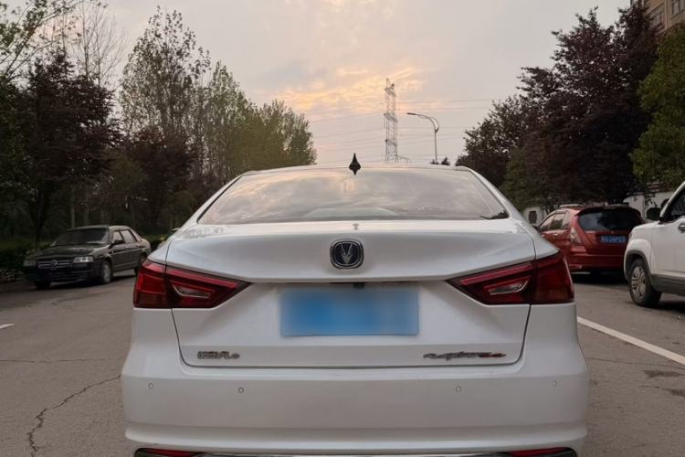 Used CHANGAN Raeton CC 2018 1.5T Automatic Haoya Model China V Standard Exterior 4