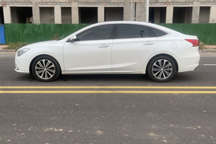 Used CHANGAN Raeton CC 2018 1.5T Manual Luxury Model China V Standard Exterior 5