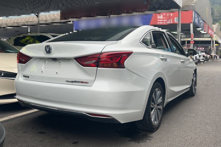 Used CHANGAN Raeton CC 2018 1.5T Automatic Zhiya Model China V Standard Exterior 6