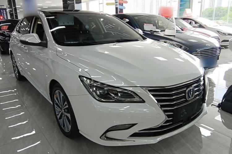 Used CHANGAN Raeton CC 2018 1.5T Automatic Zhiya Model China V Standard Front Right 45 Deg