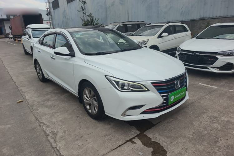 Used CHANGAN Raeton CC 2018 1.5T Manual Elegant Model China V Standard Front Right 45 Deg