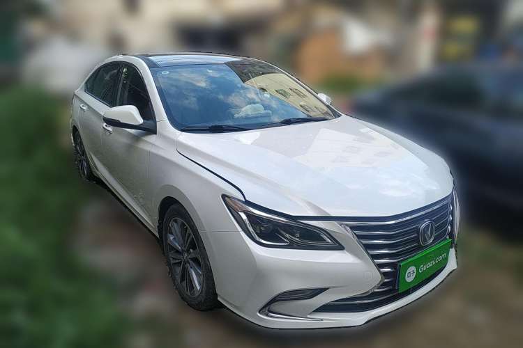 Used CHANGAN Raeton CC 2018 1.5T Automatic Zhiya Model China V Standard Front Right 45 Deg