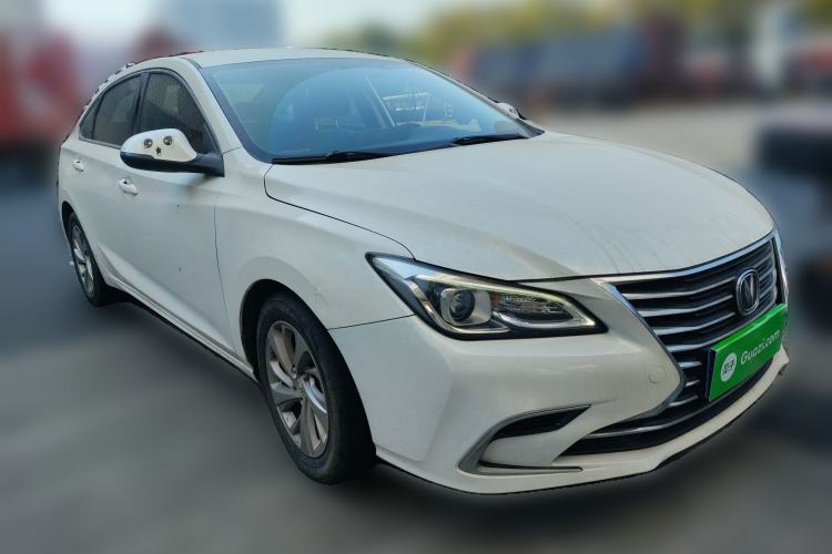 Used CHANGAN Raeton CC 2018 1.5T Automatic Elegant Version China V Standard Front Right 45 Deg