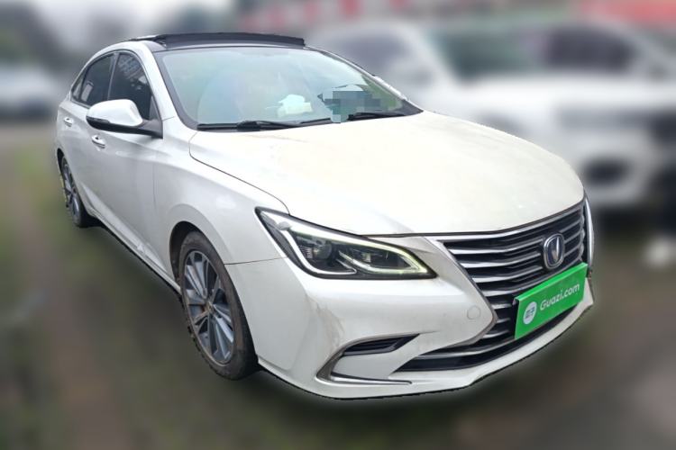 Used CHANGAN Raeton CC 2018 1.5T Automatic Haoya Model Guangmang Edition China V Standard Front Right 45 Deg