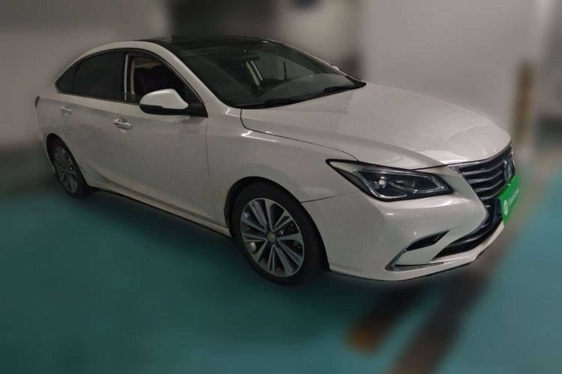 Used CHANGAN Raeton CC 2018 1.5T Automatic Haoya Model Guangmang Edition China V Standard Front Right 45 Deg