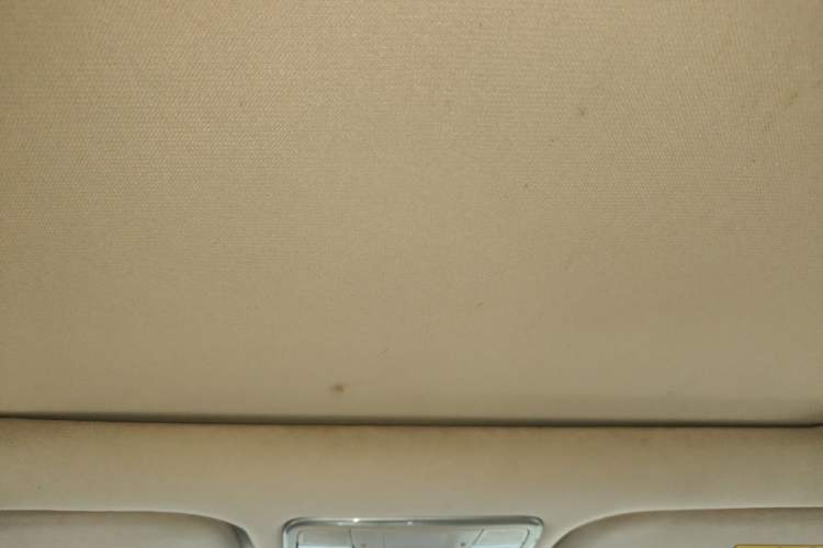 Used CHANGAN Raeton CC 2018 1.5T Automatic Elegant Starry Edition China V Standard Headliner