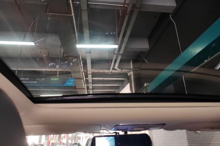 Used CHANGAN Raeton CC 2018 1.5T Automatic Elegant Starry Edition China V Standard Headliner