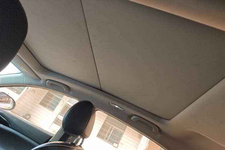 Used CHANGAN Raeton CC 2018 1.5T Automatic Zhiya Model China V Standard Headliner