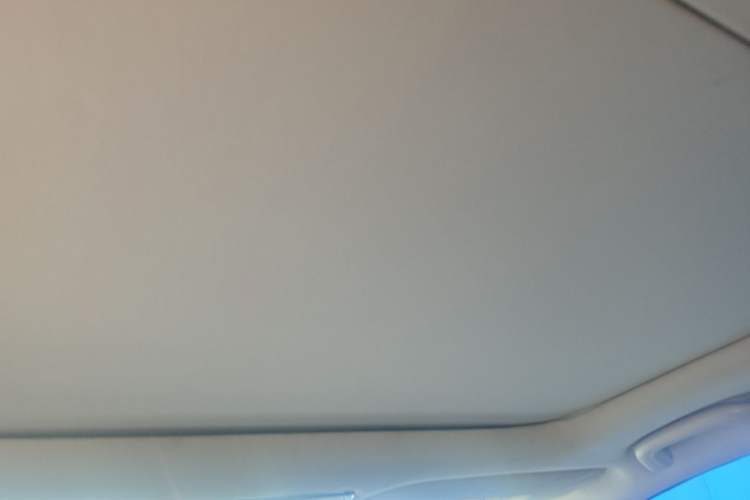 Used CHANGAN Raeton CC 2018 1.5T Automatic Haoya Model China V Standard Headliner