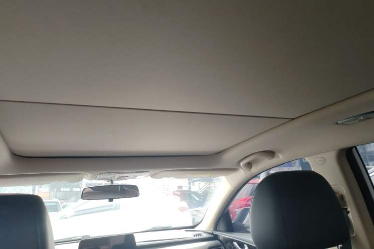 Used CHANGAN Raeton CC 2018 1.5T Automatic Zhiya Model China V Standard Headliner