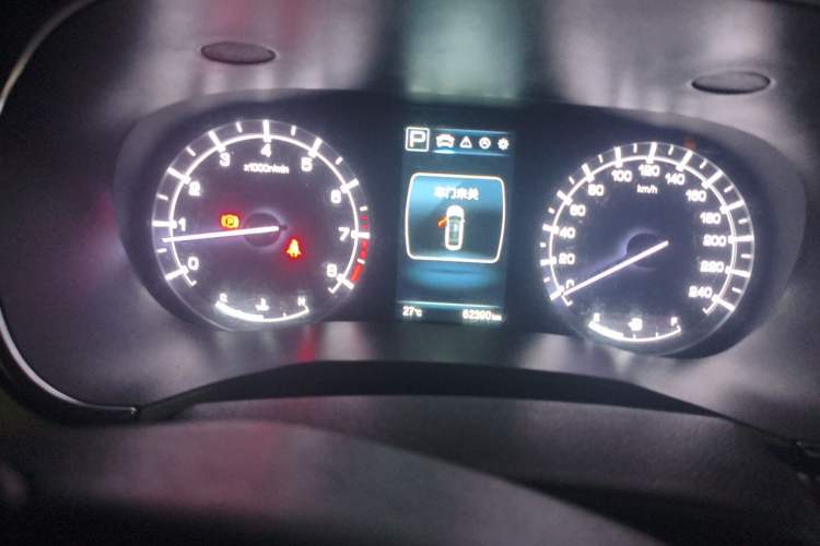 Used CHANGAN Raeton CC 2018 1.5T Automatic Elegant Starry Edition China V Standard Instrument Cluster