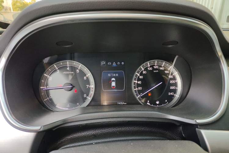Used CHANGAN Raeton CC 2018 1.5T Automatic Elegant Version China V Standard Instrument Cluster