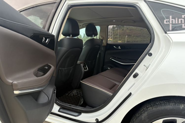 Used CHANGAN Raeton CC 2018 1.5T Automatic Haoya Model China V Standard Interior 10
