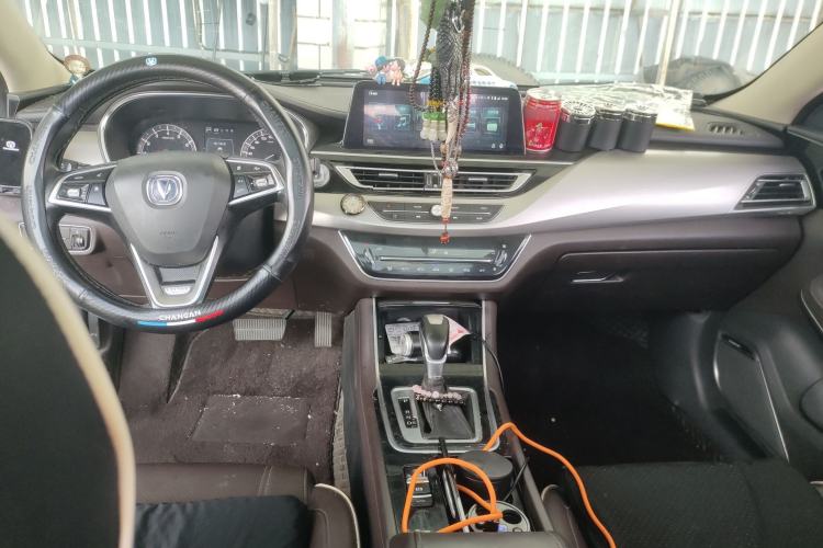 Used CHANGAN Raeton CC 2018 1.5T Automatic Haoya Model Guangmang Edition China V Standard Interior 2