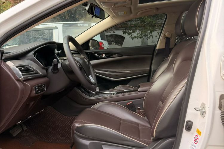 Used CHANGAN Raeton CC 2018 1.5T Automatic Haoya Model China V Standard Interior 2