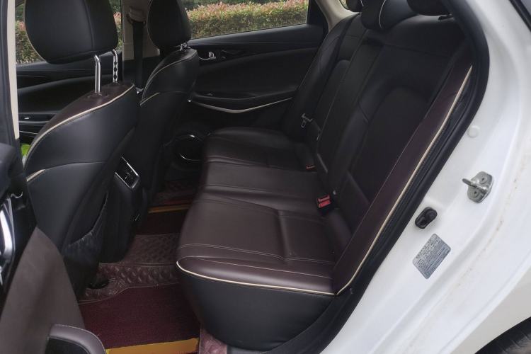 Used CHANGAN Raeton CC 2018 1.5T Automatic Haoya Model China V Standard Interior 4
