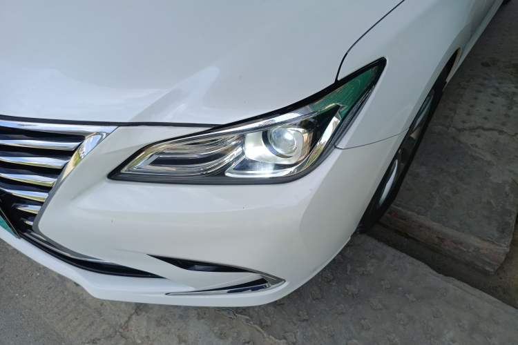 Used CHANGAN Raeton CC 2018 1.5T Automatic Elegant Starry Edition China V Standard Left Front Headlight