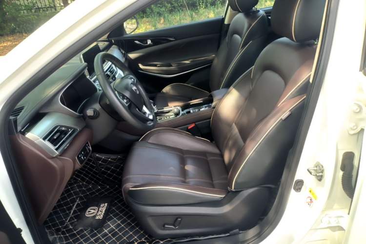 Used CHANGAN Raeton CC 2018 1.5T Automatic Zhiya Model China V Standard Left Front Seat