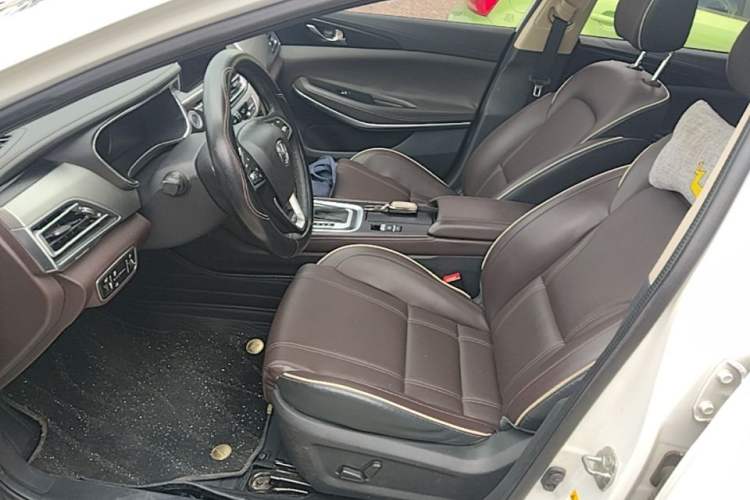 Used CHANGAN Raeton CC 2018 1.5T Automatic Zhiya Model China V Standard Left Front Seat