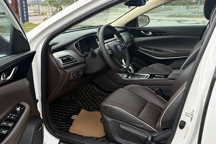 Used CHANGAN Raeton CC 2018 1.5T Automatic Haoya Model China V Standard Left Front Seat