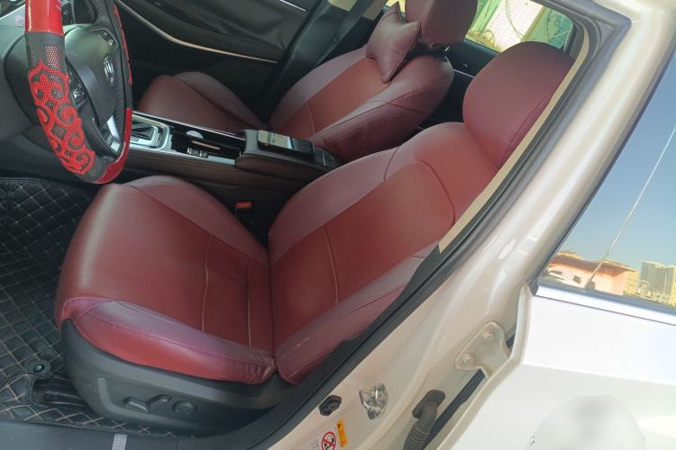 Used CHANGAN Raeton CC 2018 1.5T Automatic Zunya Model China V Standard Left Front Seat