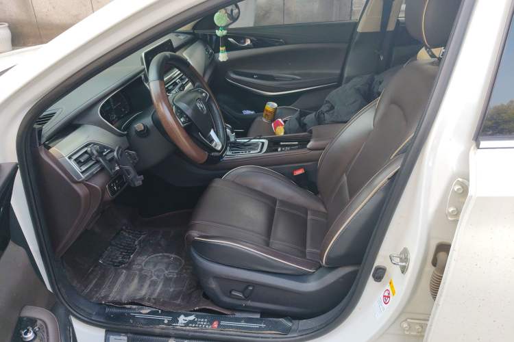 Used CHANGAN Raeton CC 2018 1.5T Automatic Zhiya Model China V Standard Left Front Seat