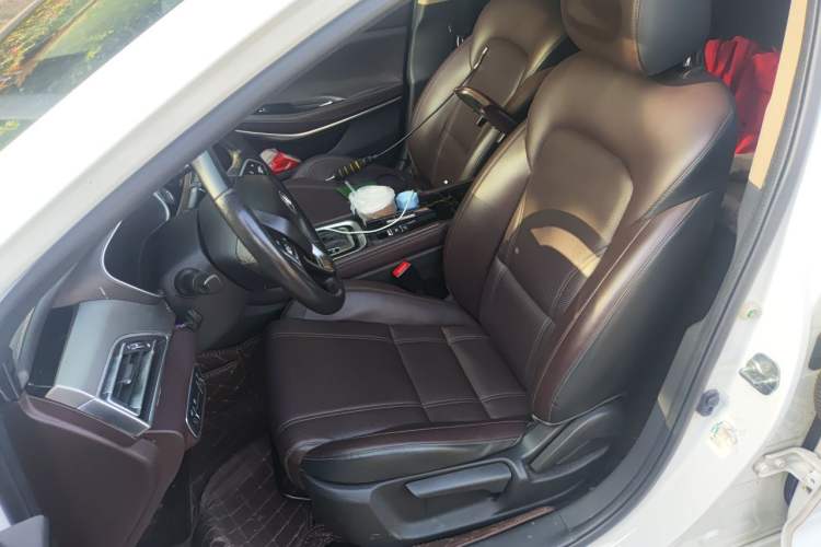 Used CHANGAN Raeton CC 2018 1.5T Automatic Elegant Starry Edition China V Standard Left Front Seat
