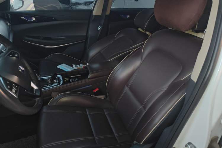 Used CHANGAN Raeton CC 2018 1.5T Automatic Zunya Model China V Standard Left Front Seat