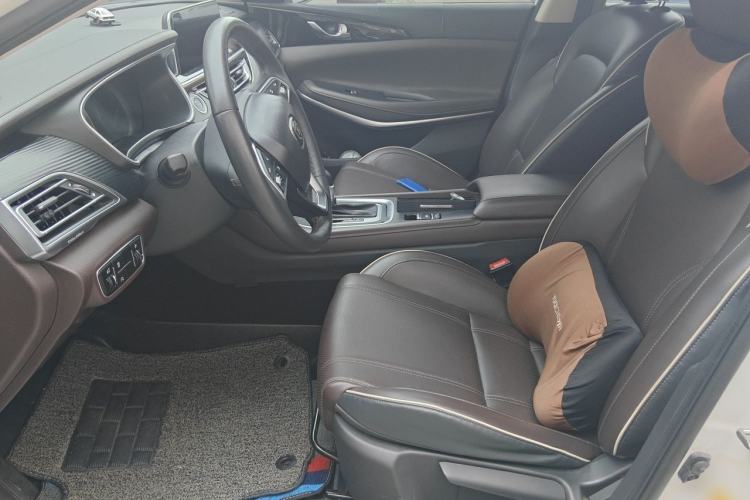 Used CHANGAN Raeton CC 2018 1.5T Automatic Haoya Model Guangmang Edition China V Standard Left Front Seat