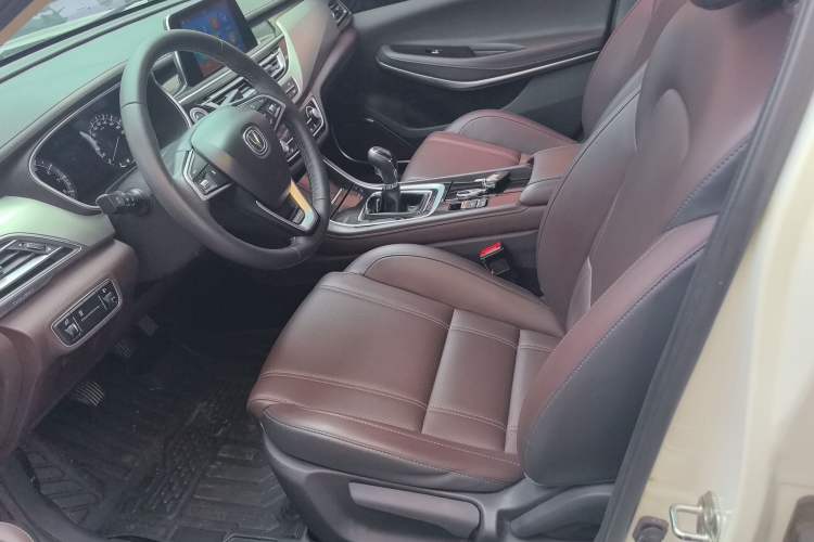 Used CHANGAN Raeton CC 2018 1.5T Manual Elegant Starry Edition China V Standard Left Front Seat