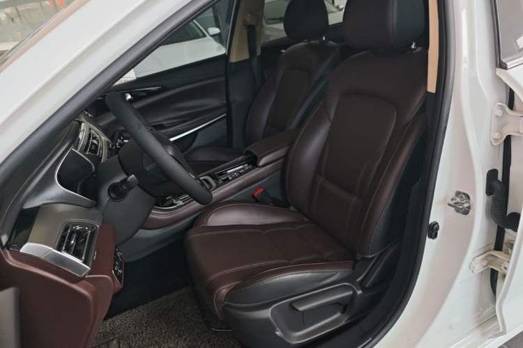 Used CHANGAN Raeton CC 2018 1.5T Automatic Elegant Version China V Standard Left Front Seat