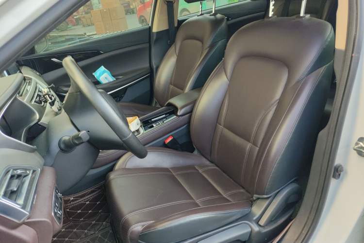 Used CHANGAN Raeton CC 2018 1.5T Automatic Elegant Version China V Standard Left Front Seat