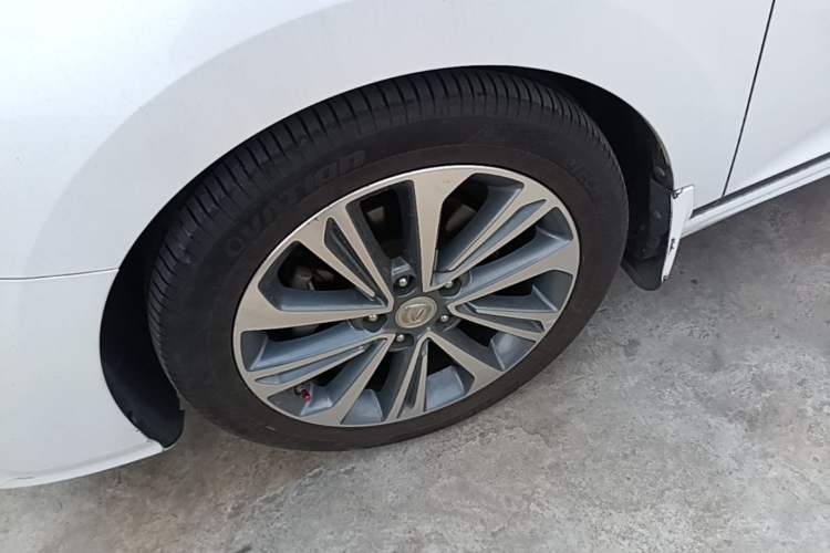 Used CHANGAN Raeton CC 2018 1.5T Automatic Zhiya Model China V Standard Left Front Wheel Hub
