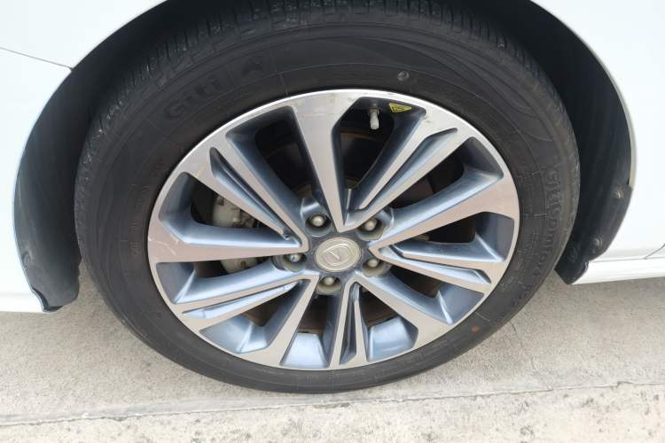 Used CHANGAN Raeton CC 2018 1.5T Automatic Haoya Model China V Standard Left Front Wheel Hub