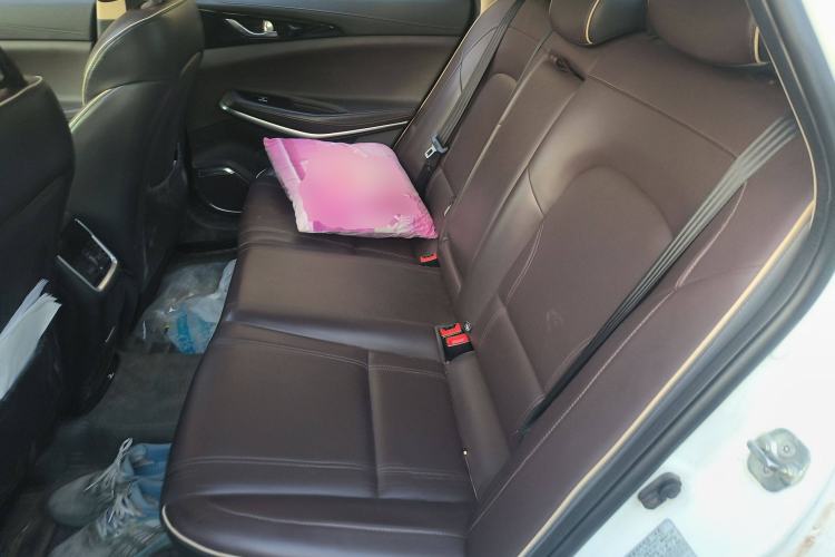 Used CHANGAN Raeton CC 2018 1.5T Automatic Haoya Model China V Standard Left Rear Seat
