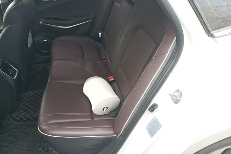 Used CHANGAN Raeton CC 2018 1.5T Automatic Haoya Model China V Standard Left Rear Seat