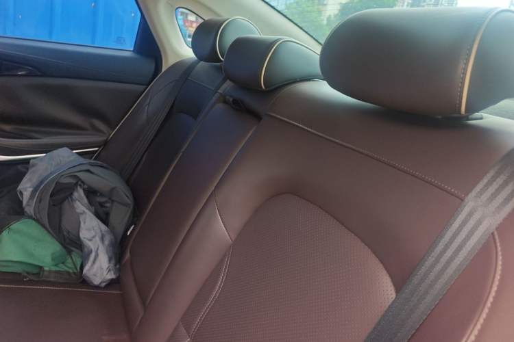 Used CHANGAN Raeton CC 2018 1.5T Automatic Haoya Model China V Standard Left Rear Seat