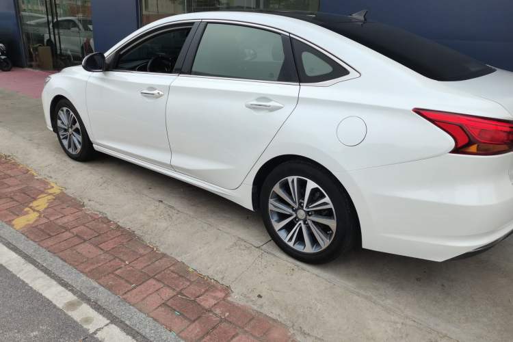 Used CHANGAN Raeton CC 2018 1.5T Automatic Haoya Model China V Standard Left Side