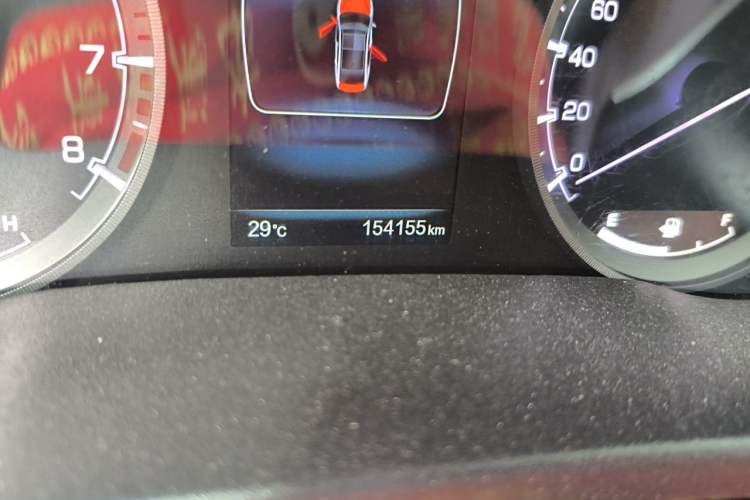 Used CHANGAN Raeton CC 2018 1.5T Automatic Haoya Model Guangmang Edition China V Standard Odometer Close Up