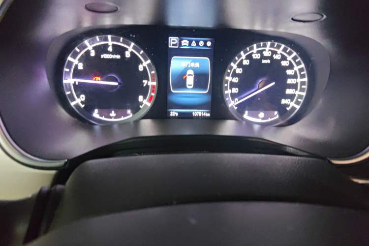 Used CHANGAN Raeton CC 2018 1.5T Automatic Elegant Version China V Standard Odometer Close Up
