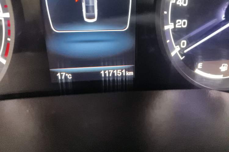 Used CHANGAN Raeton CC 2018 1.5T Automatic Haoya Model China V Standard Odometer Close Up