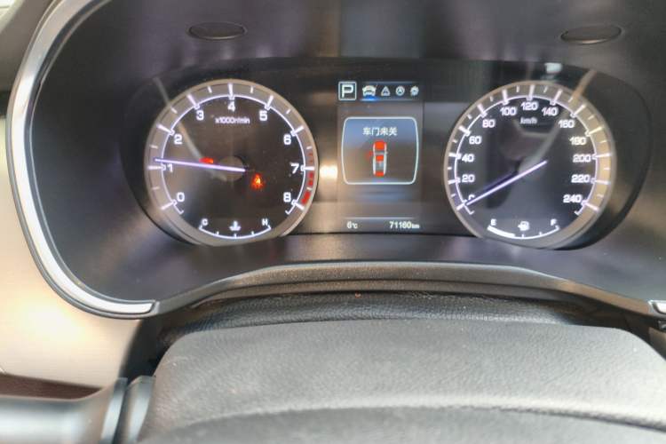 Used CHANGAN Raeton CC 2018 1.5T Automatic Haoya Model Guangmang Edition China V Standard Odometer Close Up
