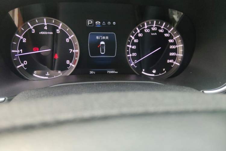 Used CHANGAN Raeton CC 2018 1.5T Automatic Haoya Model Guangmang Edition China V Standard Odometer Close Up