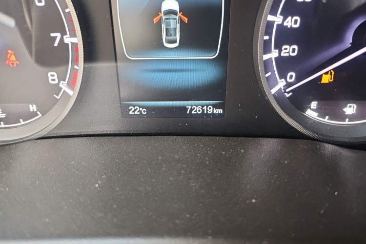 Used CHANGAN Raeton CC 2018 1.5T Automatic Haoya Model Guangmang Edition China V Standard Odometer Close Up