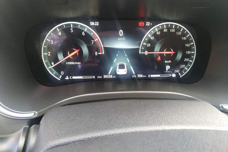 Used CHANGAN Raeton CC 2018 1.5T Automatic Zhiya Model China V Standard Odometer Close Up