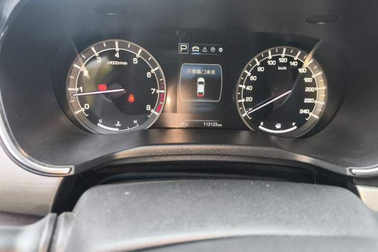 Used CHANGAN Raeton CC 2018 1.5T Automatic Elegant Version China V Standard Odometer Close Up