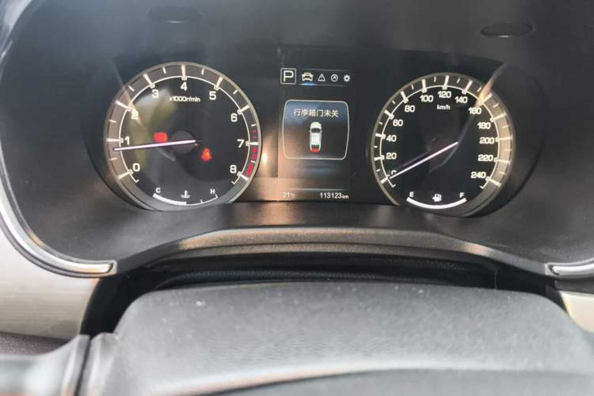 Used CHANGAN Raeton CC 2018 1.5T Automatic Elegant Version China V Standard Odometer Close Up