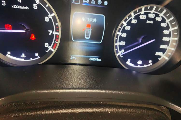 Used CHANGAN Raeton CC 2018 1.5T Automatic Haoya Model China V Standard Odometer Close Up
