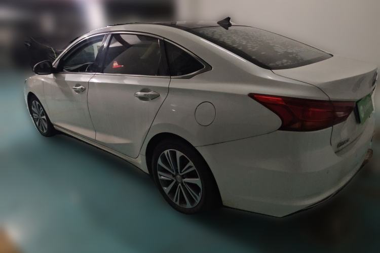 Used CHANGAN Raeton CC 2018 1.5T Automatic Haoya Model Guangmang Edition China V Standard Rear Left 45 Deg